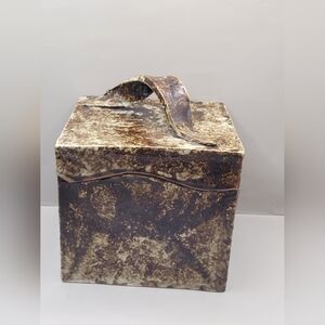 Handmade Studio Pottery Lidded Box Rustic Ceramic Vessel Signed Stoneware